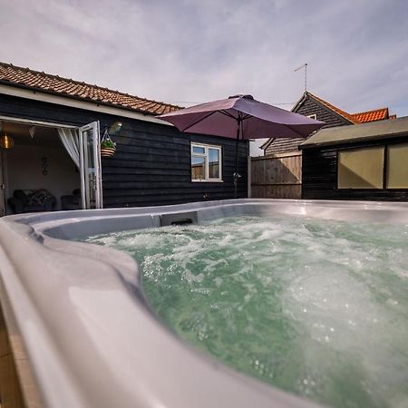 The Stables Villa Halesworth Buitenkant foto